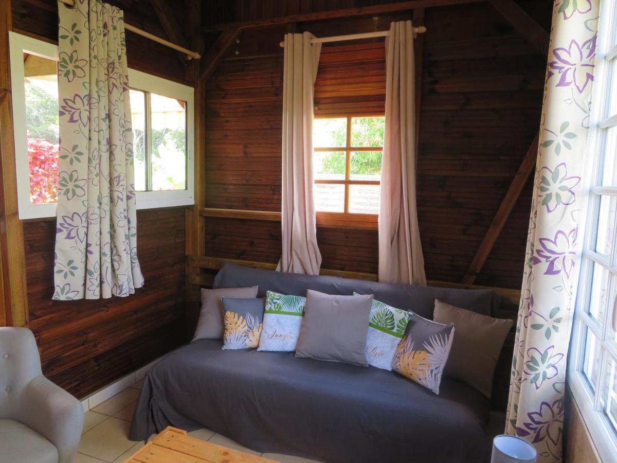 Bungalow Des Paletuviers Morne-a-l'Eau Exterior foto